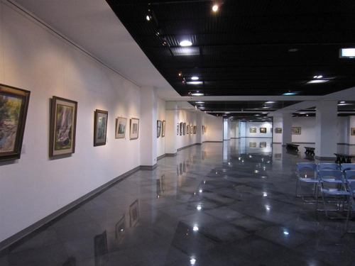 Wonderful Exhibition Room B 