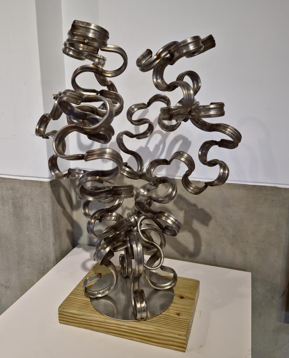 2025太平鐵工藝術巡迴展作品_淙元不銹鋼《轉折》