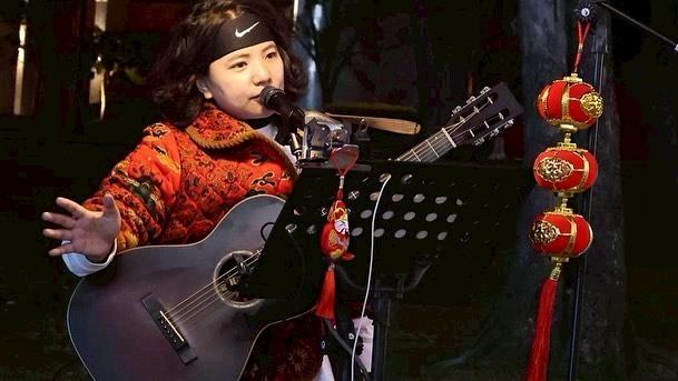 小余走唱音樂表演秀